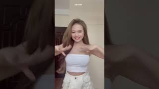 Cũng áo ống mà ko được nổi 100 view