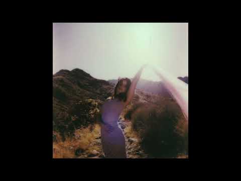 Carlina - Spurts of Vertigo (Official Audio)