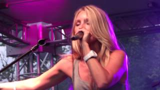 Whitney Duncan performs &quot;Right Road Now&quot; at Froggy Field Party in Eminence, KY in 2012!!