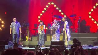 Brandi Carlile with her brother Jay, niece Caroline &amp; nephew JayJ - Summer’s End - Nashville 2022