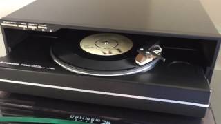 Pioneer  PL-X50 Compact Beautifully Built TurnTable