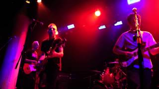 The So So Glos - Diss Town