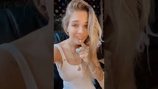 Grecia invita a escuchar "No Te Paro Bola"