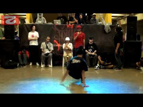 Breaking The Floor 2011 - DF Zulu vs Gang Style