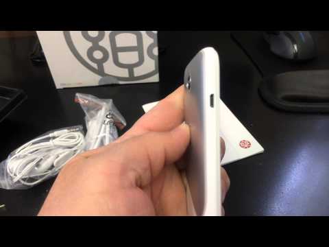 LENOVO A706 DUAL SIM Unboxing Video - CELLPHONE in Stock at www.welectronics.com