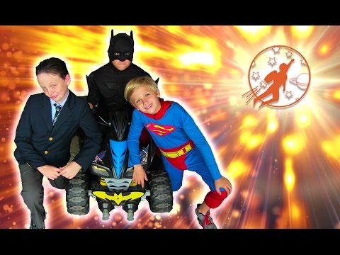 Little Superhero Kids 24 - Batman vs Superman