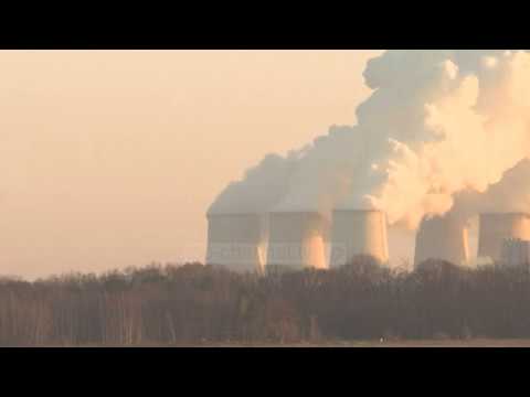 Ndryshimet e klimës, do të zhvendosen miliona njerëz