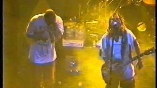 Soulfly - Bleed (ft. Fred Durst) 1998.05.19 Astoria Theatre, London, England