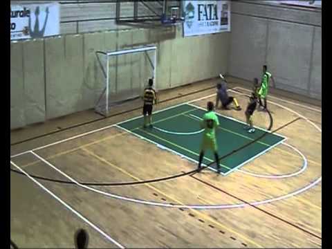 270913.Parata e gol C5 Bellesini Borgo, occasioni Argentario e parate C5 Bellesini Borgo 1-2