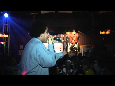 Kamau - Sabadão ao vivo na RUADOFLOW em 2010