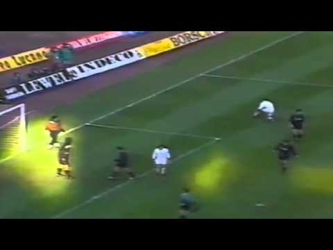 Serie A 1995-1996, day 23 Bari - Vicenza 0-2 (Otero, G.Lopez)