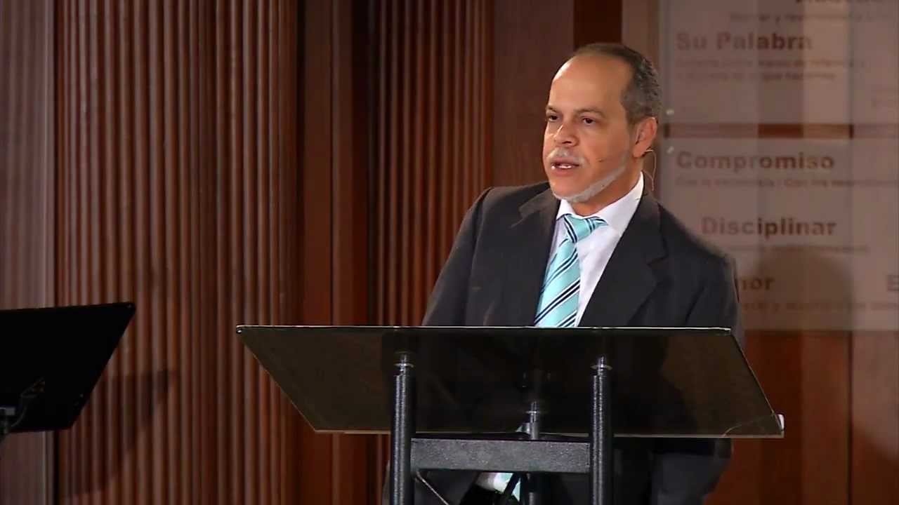 En Su Palabra: "Dejemos la Queja y la Murmuración"