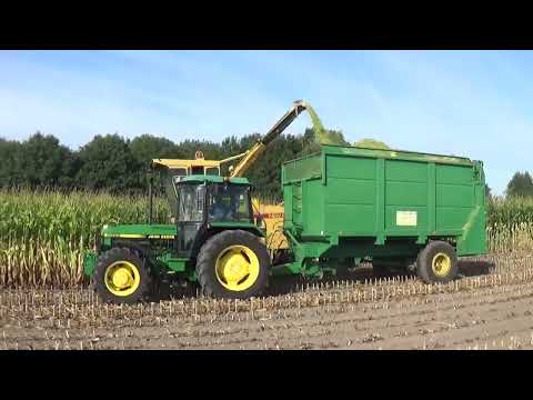 Landb. Vermeulen - Eeklo - New Holland 2305 - John Deere 2850 - New Holland T 7.210