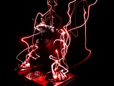 Goldhand feat. Nita - Rain down on m3