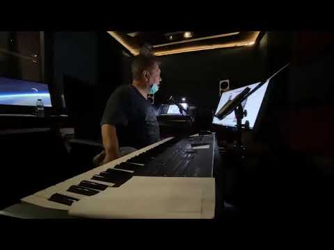 DONNY NGE-HOST - BTS - KONSER7RUANG MASIH ADA   AUDIENSI