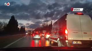 Otoyolda Tır ile Otomobil Çarpıştı 3 Yaralı