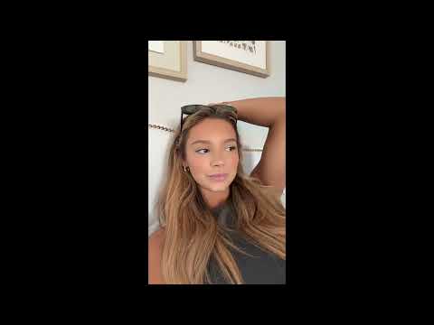 Sydney Smith Sexy