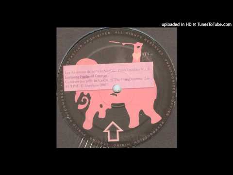 Pépé Bradock - Intriguing Feathered Creature