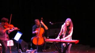 Julia Holter - In The Green Wild (live)