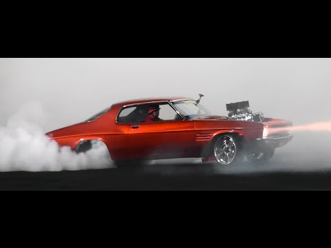 MRBADQ FINALS  BURNOUT AT BRASHERNATS SYDNEY 2015