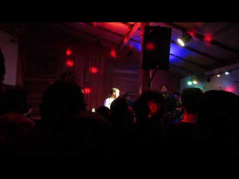 Além Do Que Se Vê (Clip)