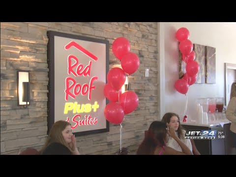 Red Roof Inn on West 18th officially open