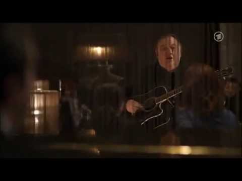 Dieter Pfaff singend als  Bloch