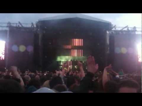 Swedish House Mafia @ Milton Keynes Bowl - Steve Angello - 'Knas' Vs. Steve Angello - 'Yeah'