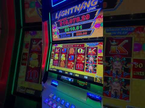 HEADS…SO MANY HEADS!!! ONE SPIN SAVED US! BONUS ON A $3.00 BET #slots #bonus #casino #gamble #heads