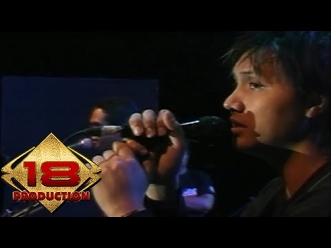 Jikustik - Akhiri Ini Dengan Indah   (Live Konser Manado 21 Mei 2006)