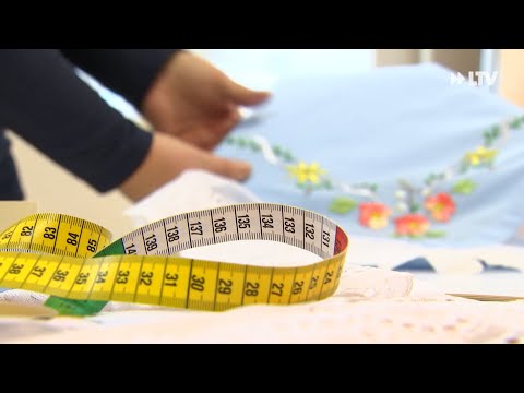 Nadel für Nadel - Eine niedersorbische Haube stecken