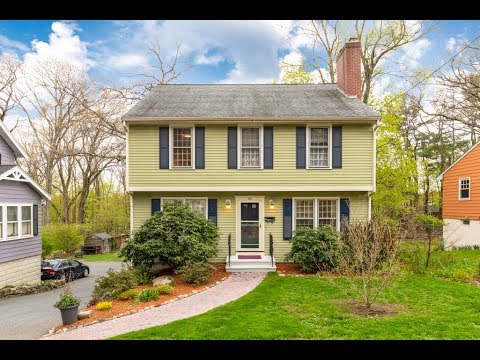 368 Marrett Rd, Lexington MA Elizabeth Crampton | Tel: 781-389-4400 | Fine New England Living