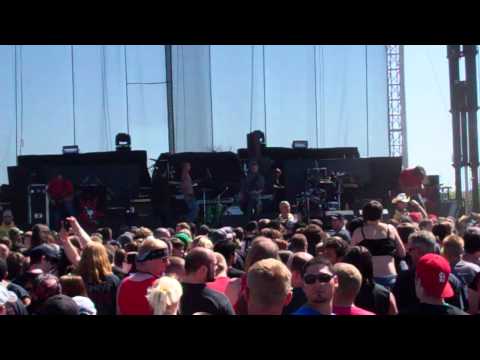 Dirtfedd-Here I Am Live at Knotfest