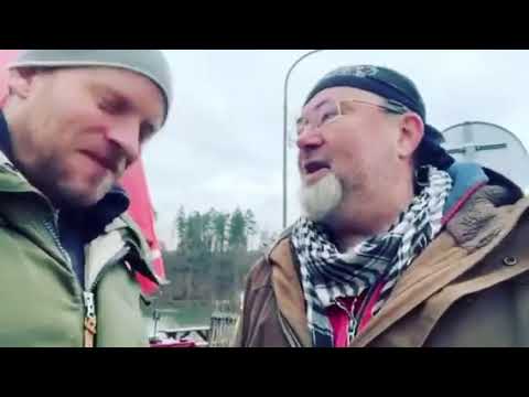 RICHARD GENZER | S JAKUBEM NA RYBÁCH