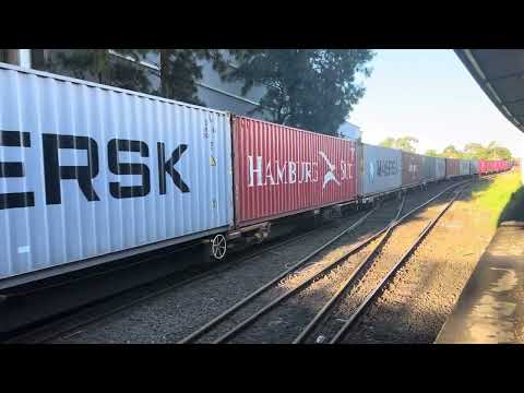 QBX003 / 1104 / QBX001 - 3112 passing Marrickville Junction - 6/4/024