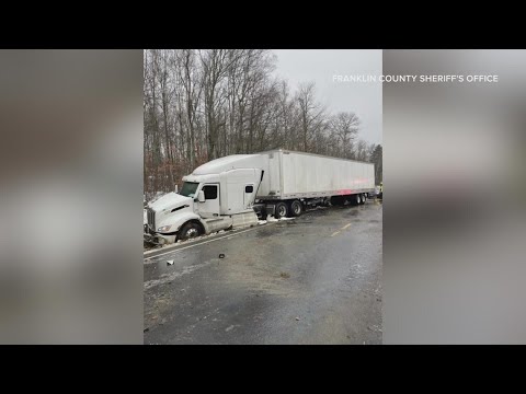 Freezing rain causes multi-vehicle crash in New Sharon, deputies say