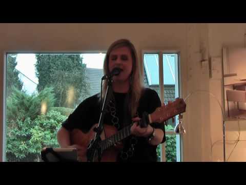 Teneja - Losing My Religion