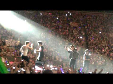 One direction  24/05/2013