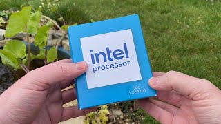 Intel 300 CPU Review - The Pentium Replacement is Finally Here...