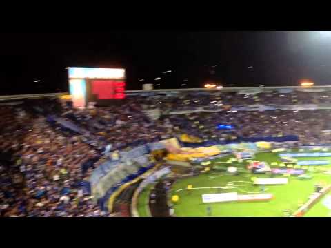 "Salida Millonarios FC - hijos bobos DESDE occidental" Barra: Comandos Azules • Club: Millonarios