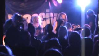 Massive - Full Throttle - Live at the Bendigo Hotel