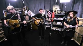 The Lone Bellow - &#39;You Never Need Nobody&#39; ::: Second Story Garage