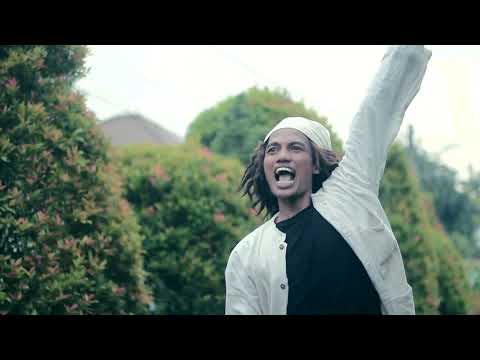 THE BOXIRS - BUJANG LAPUK (OFFICIAL VIDEO)