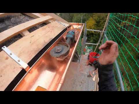 Kupfer Dachrinne am Krüppelwalm anbringen Teil 3 - Live vom Biberschwanzdach in Leisnig