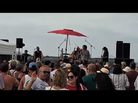 Ambientazo fin de fiesta de la Famara Total