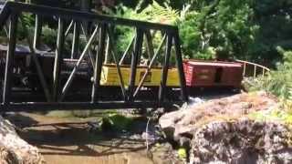 preview picture of video 'Oregon City Garden Railroad'