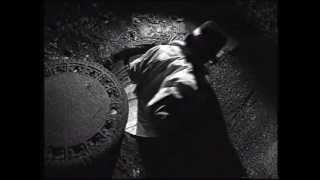 'DA - DA - DAGOBERT' / Dr. No