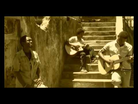 Name'sta & Minou= Babylone