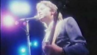 10CC IT DOESNT MATTER AT ALL HTV 1980