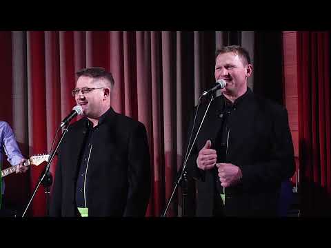 Klapa Škvadra - Gdje je ljubav tu si ti (V ŽIVO)